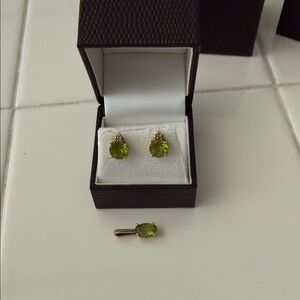 Stud Earrings and Pendant natural stone peridot 14 k gold Jewelry